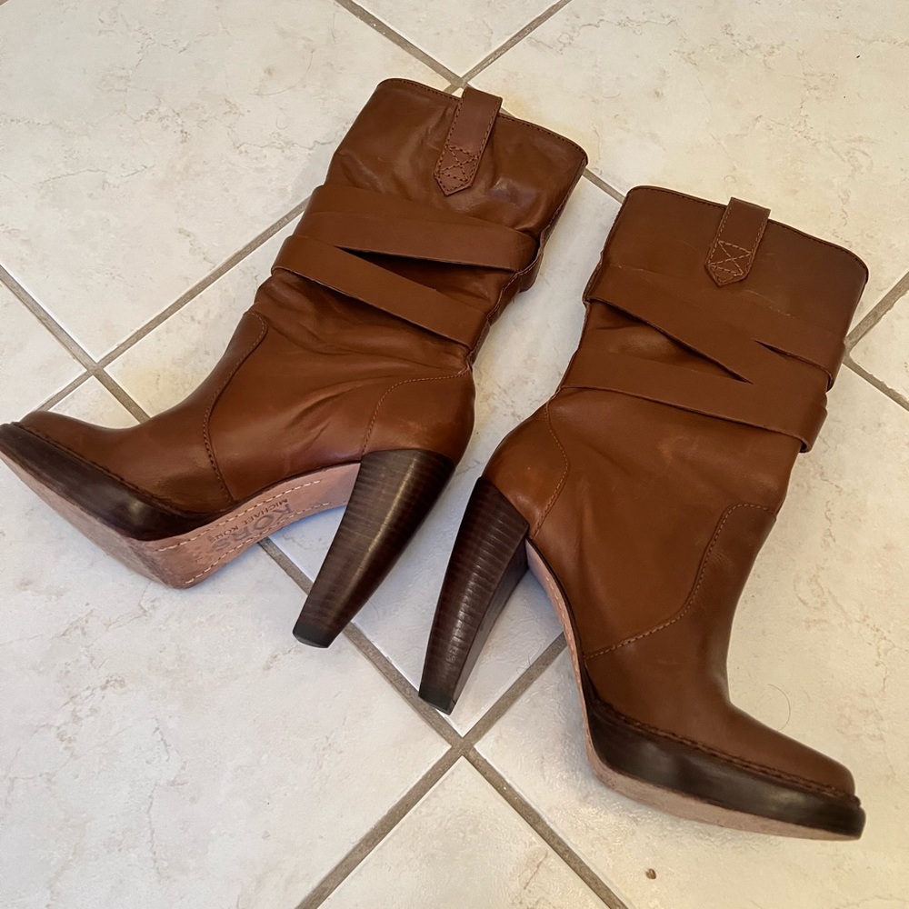 Michael Kors size 7